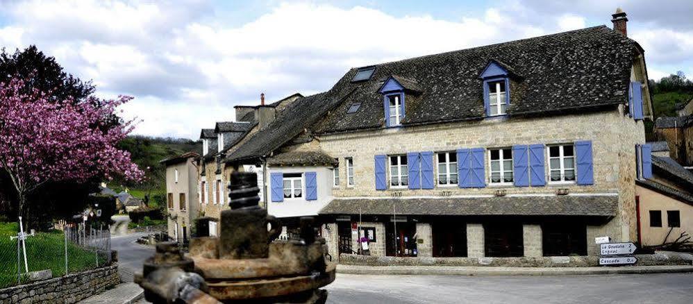 Logis Hotel Restaurant L'Auberge Du Chateau Muret-le-Château エクステリア 写真