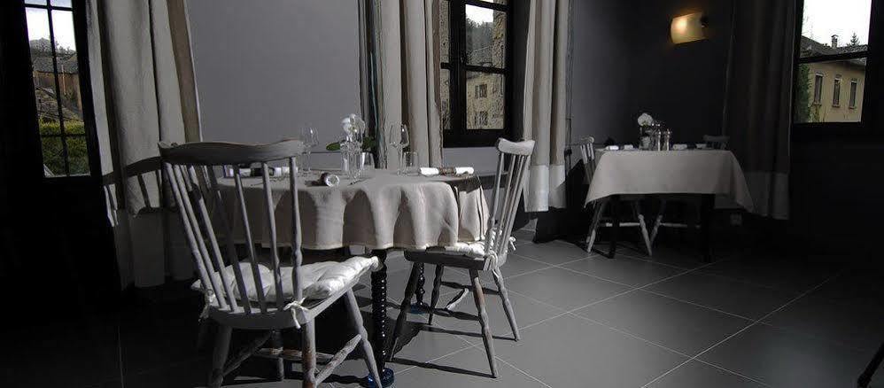 Logis Hotel Restaurant L'Auberge Du Chateau Muret-le-Château エクステリア 写真